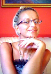 Izabell | 28 Jahre