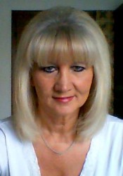 Krystyna | 59 years