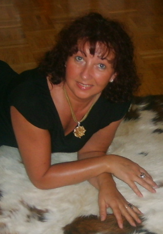 Gabriela | 46 years